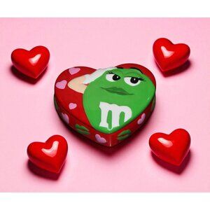 2003 Green M&M's Valentine's Ceramic Glass Heart Love Kisses Vintage Trinket Box